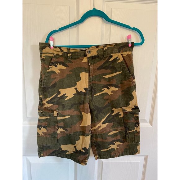 Vintage Beverly Hills Polo Club Mens Camouflage Cargo Shorts With Button Closure - Picture 2 of 12